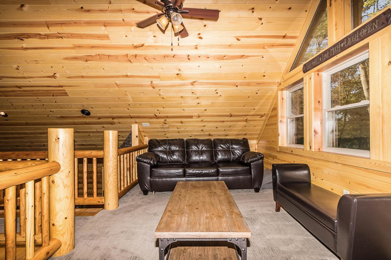 Hocking Hills Cabins & Resort Foxfire Logan Zewnętrze zdjęcie